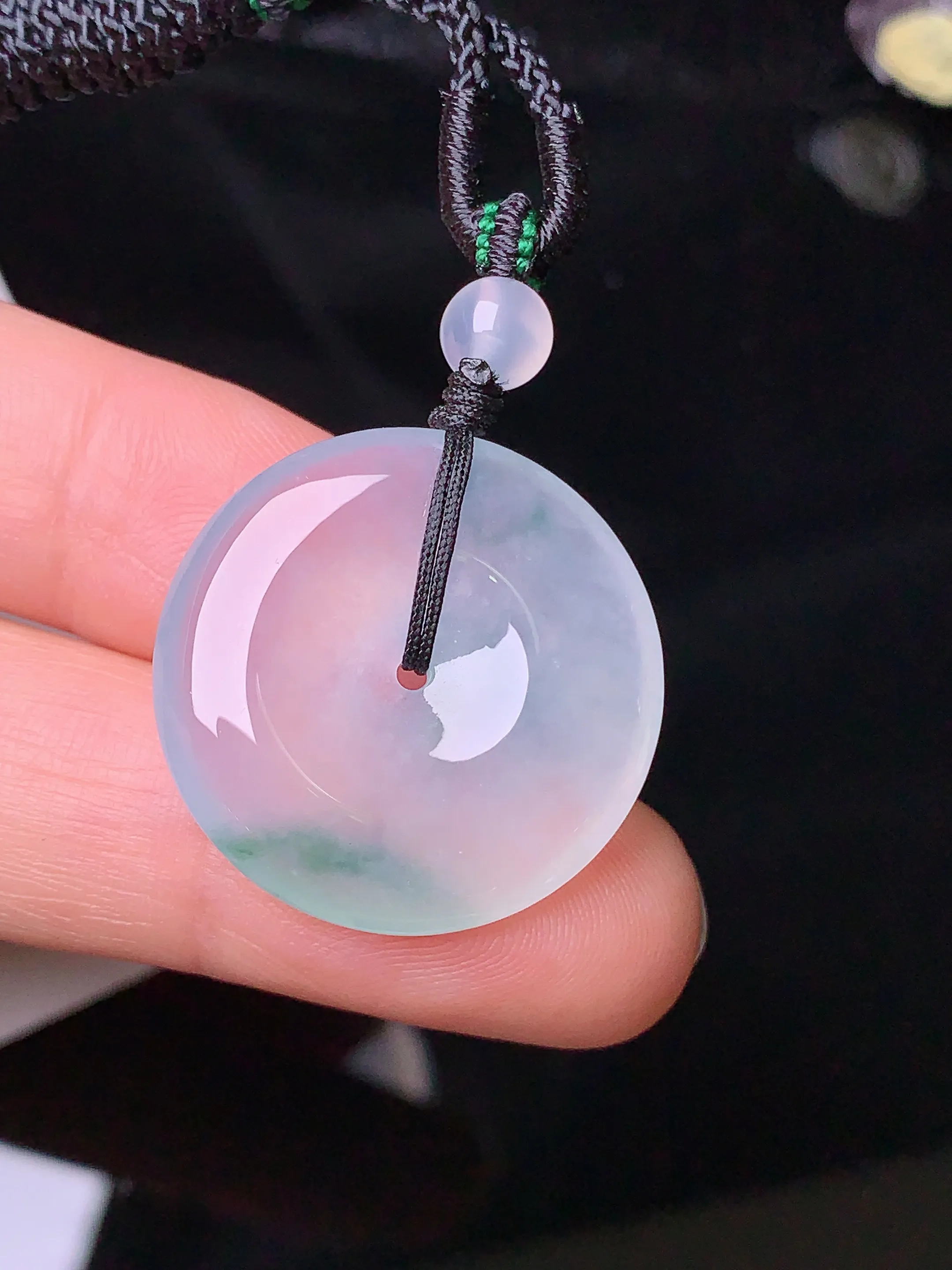 冰种平安扣吊坠 玉质细腻 色泽清新艳丽 整体尺寸 24*5.3