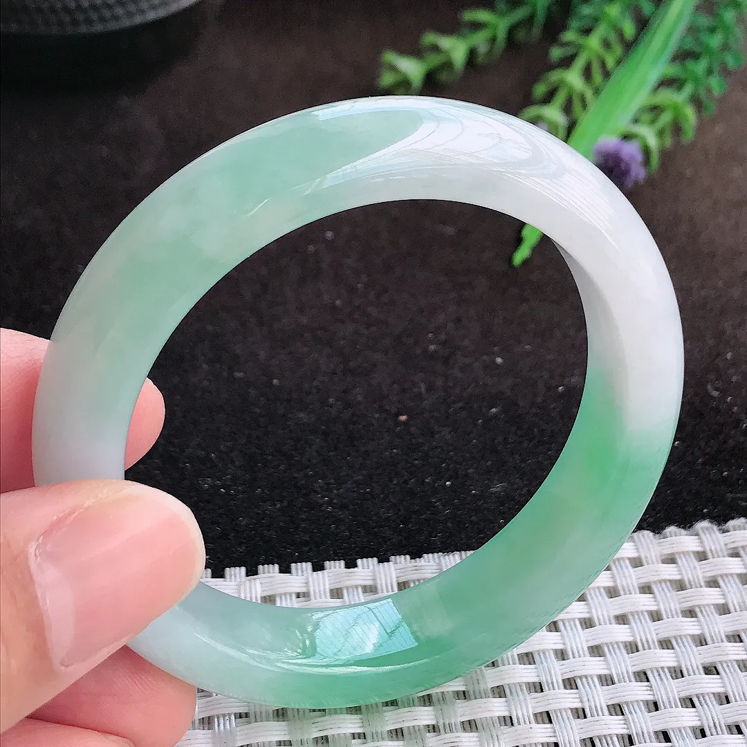 天然a货翡翠52.5/12.4/8.3老坑冰胶果冻冰晴绿手镯宽边翡翠玉镯美人镯