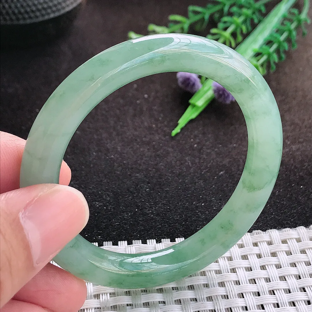 自然光50/8.9/8.6老坑冰胶果冻满绿飘花圆条手镯小圈口翡翠玉镯美人镯