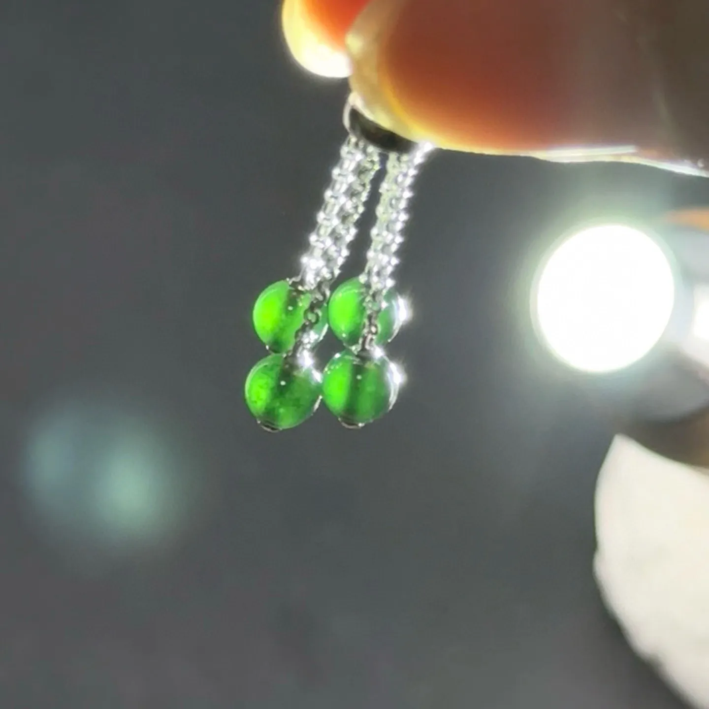 精品18k墨翠珠子耳坠 种好色正 黑度极好 打灯通透 油性十足 尺寸4.5