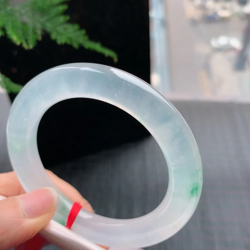 圆条玻璃种阳绿 无瑕 尺寸:55.5/10.8/11.4 刚性十足 高品质️️