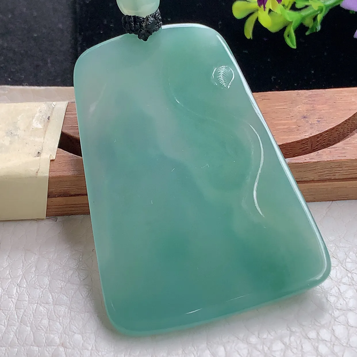 yl自然光63*43.6*5.7天然缅甸翡翠冰晴普贤菩萨 玉观音玉吊坠 玉挂件