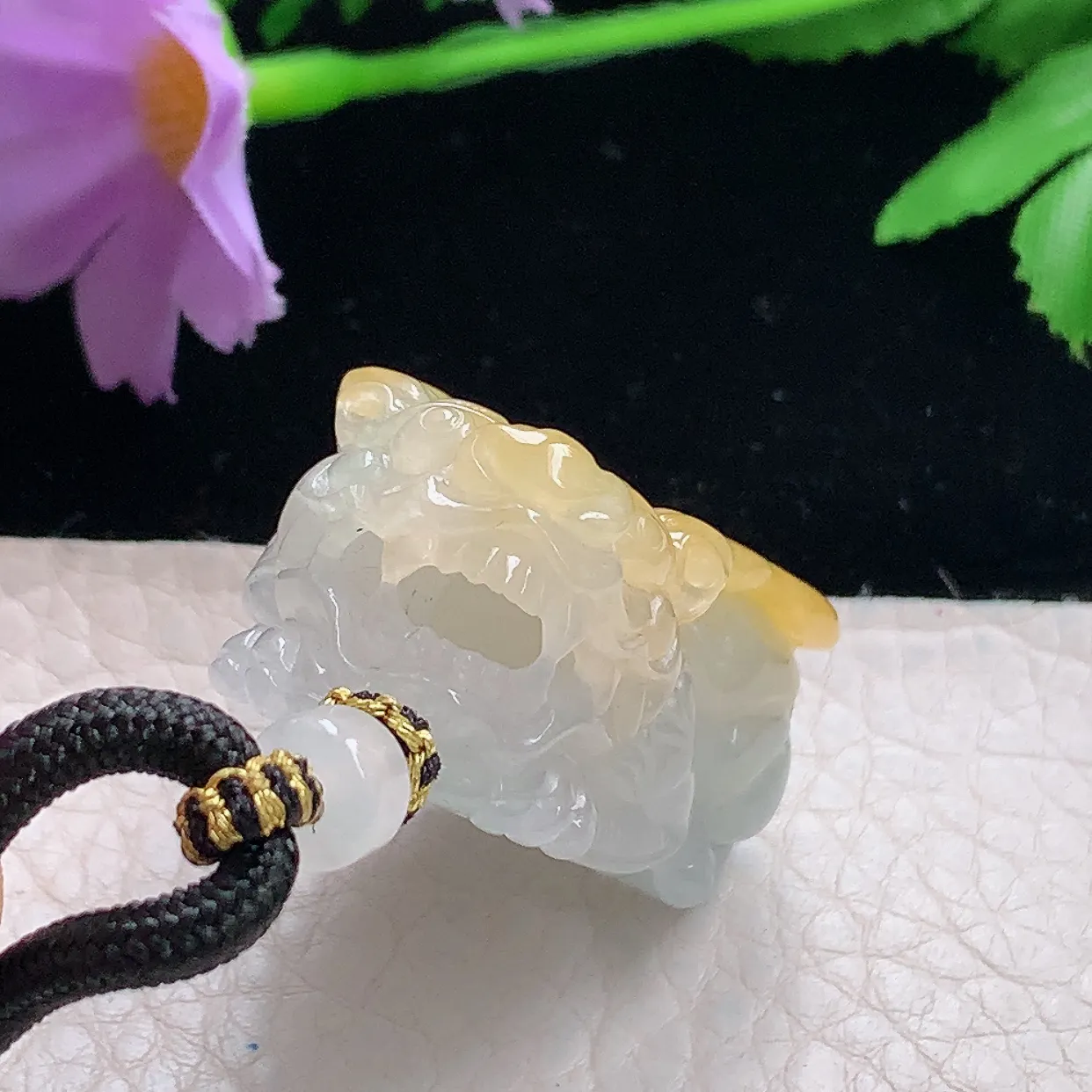 yl自然光43*25*19天然缅甸翡翠冰双彩招财貔貅 玉皮休玉吊坠 玉挂件口含金珠能动