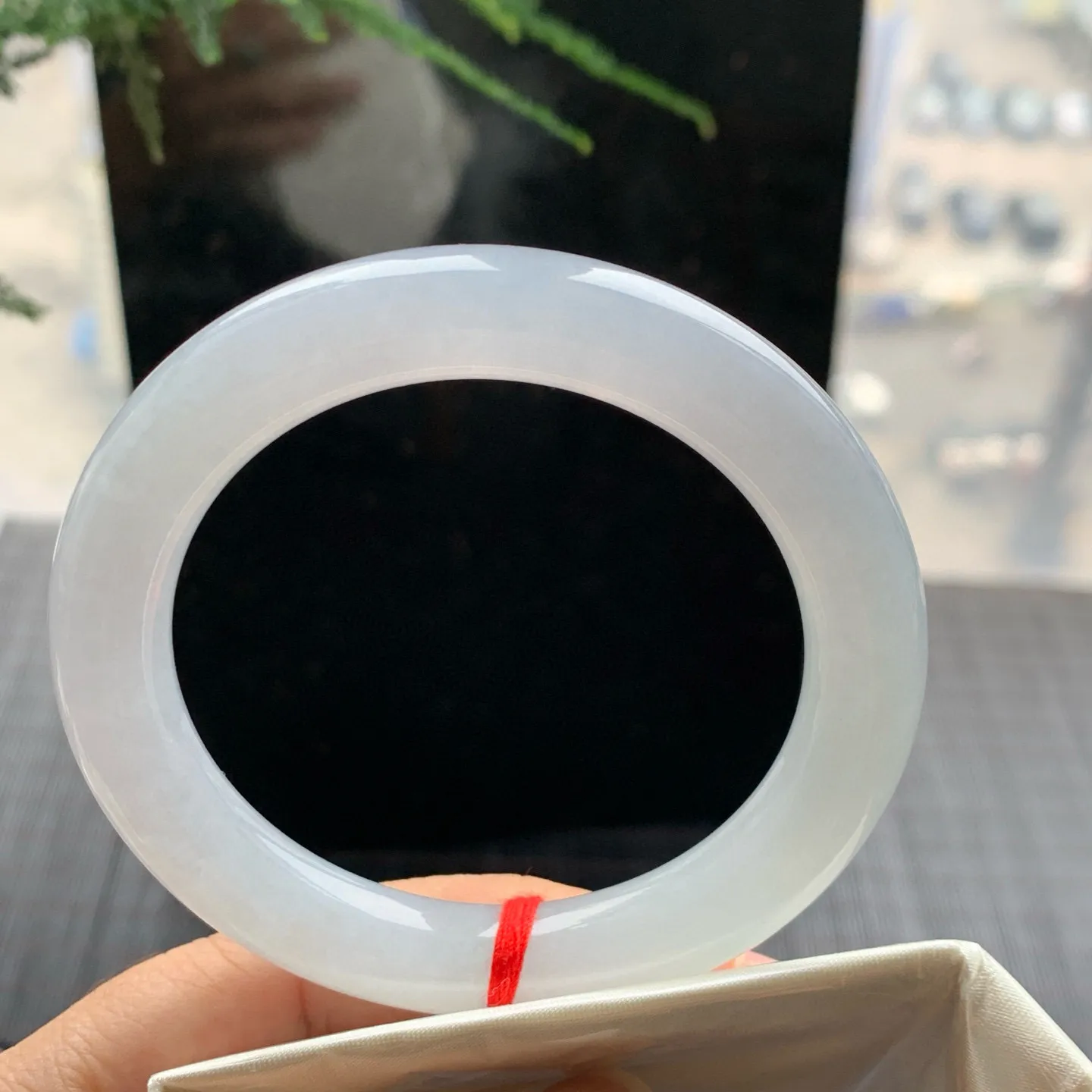 圆条白冰 无瑕 尺寸:55.1/10.6/10.2 冰润