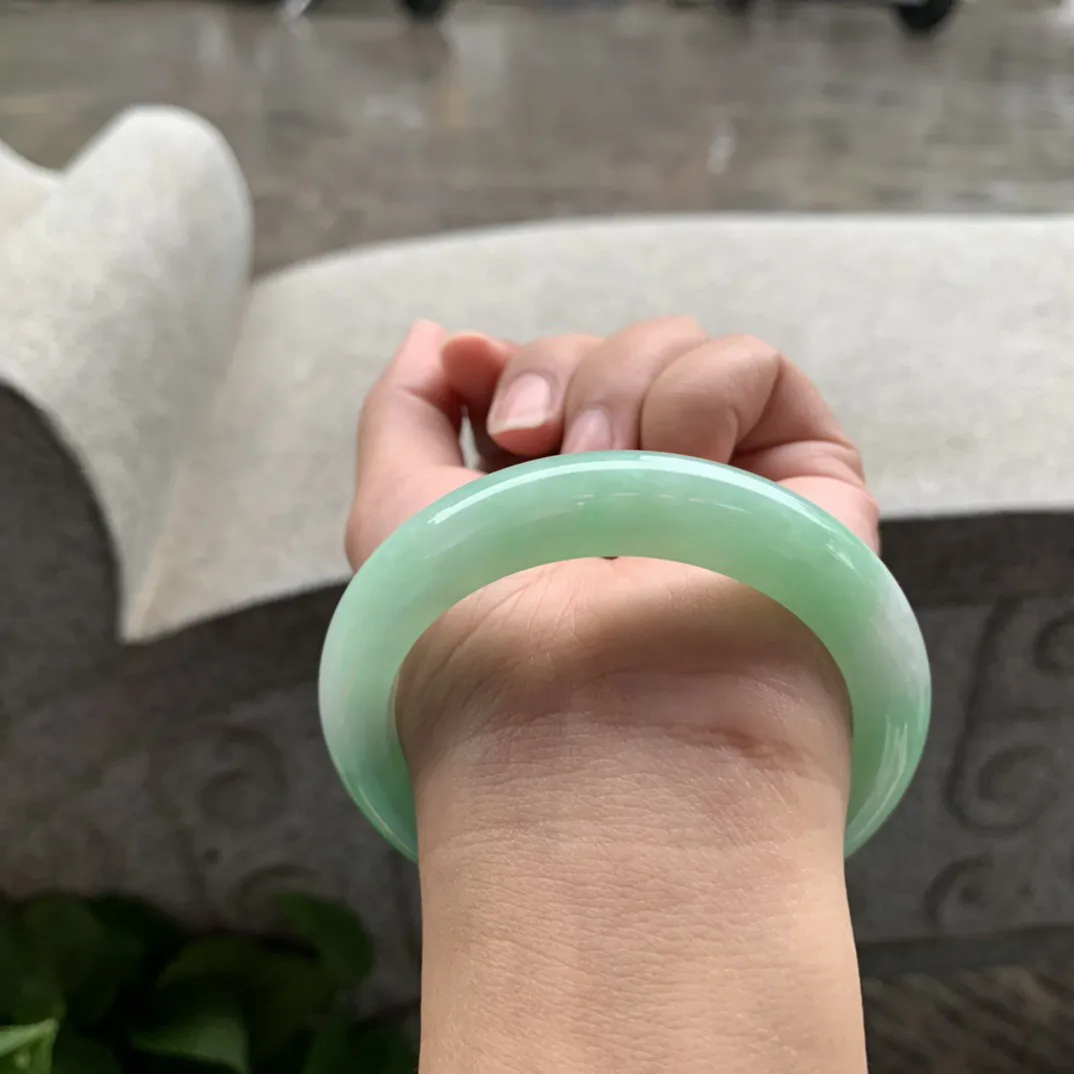 圈口  55-11.2-9.3【果阳绿正圈手镯】正圈55 56可戴