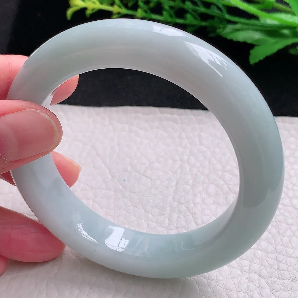 hy自然光58*12.5*10.8平安镯 天然缅甸翡翠a货清新厚装宽边玉镯子 玉手环