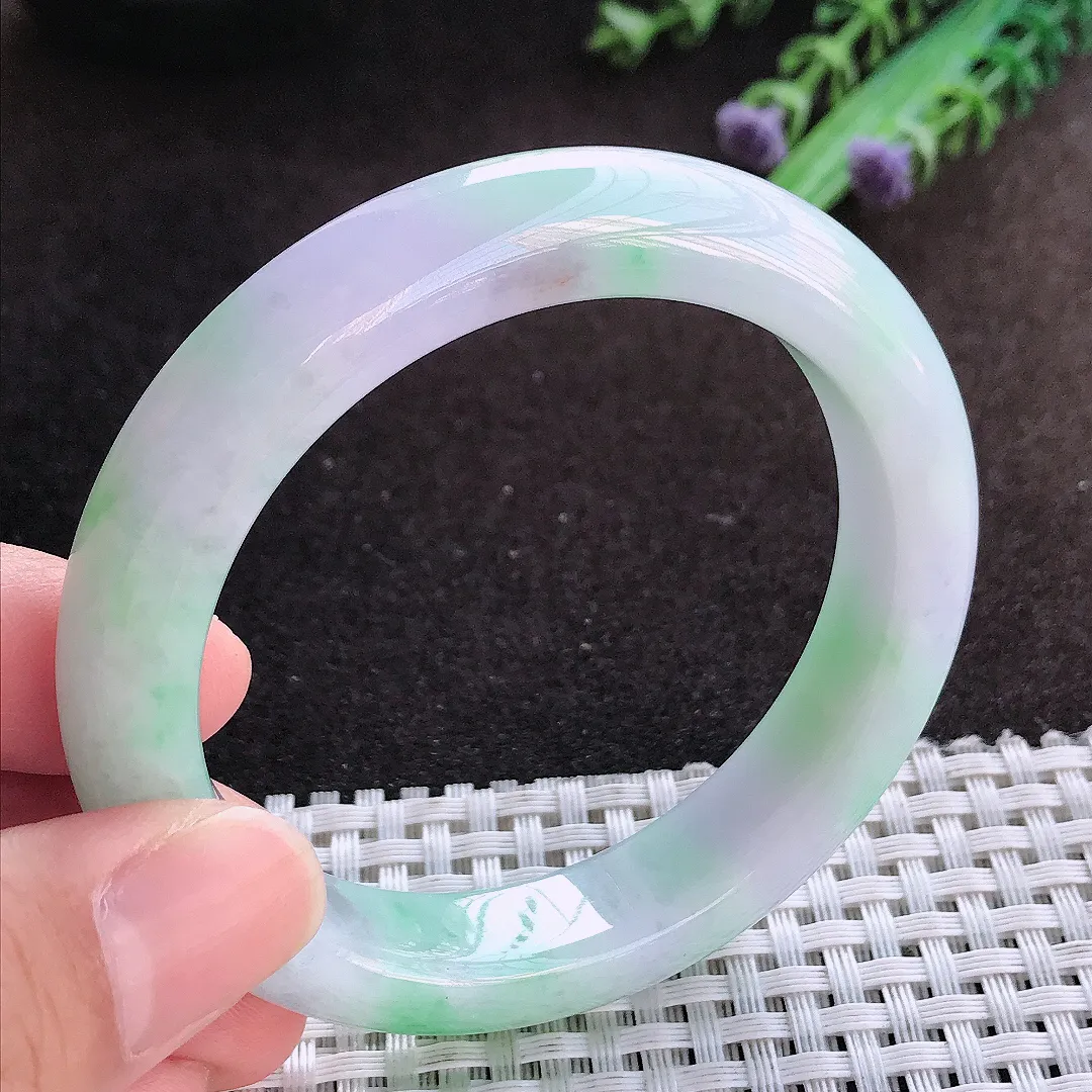 自然光54.5/12/8.9老坑精美温润春带彩手镯宽边翡翠玉镯美人镯