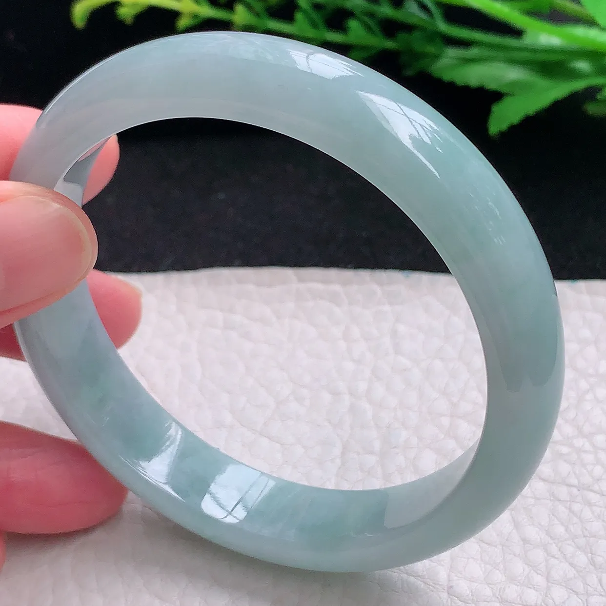 js自然光59*13*4.6平安镯 天然缅甸翡翠a货清爽宽边玉镯子 玉手环