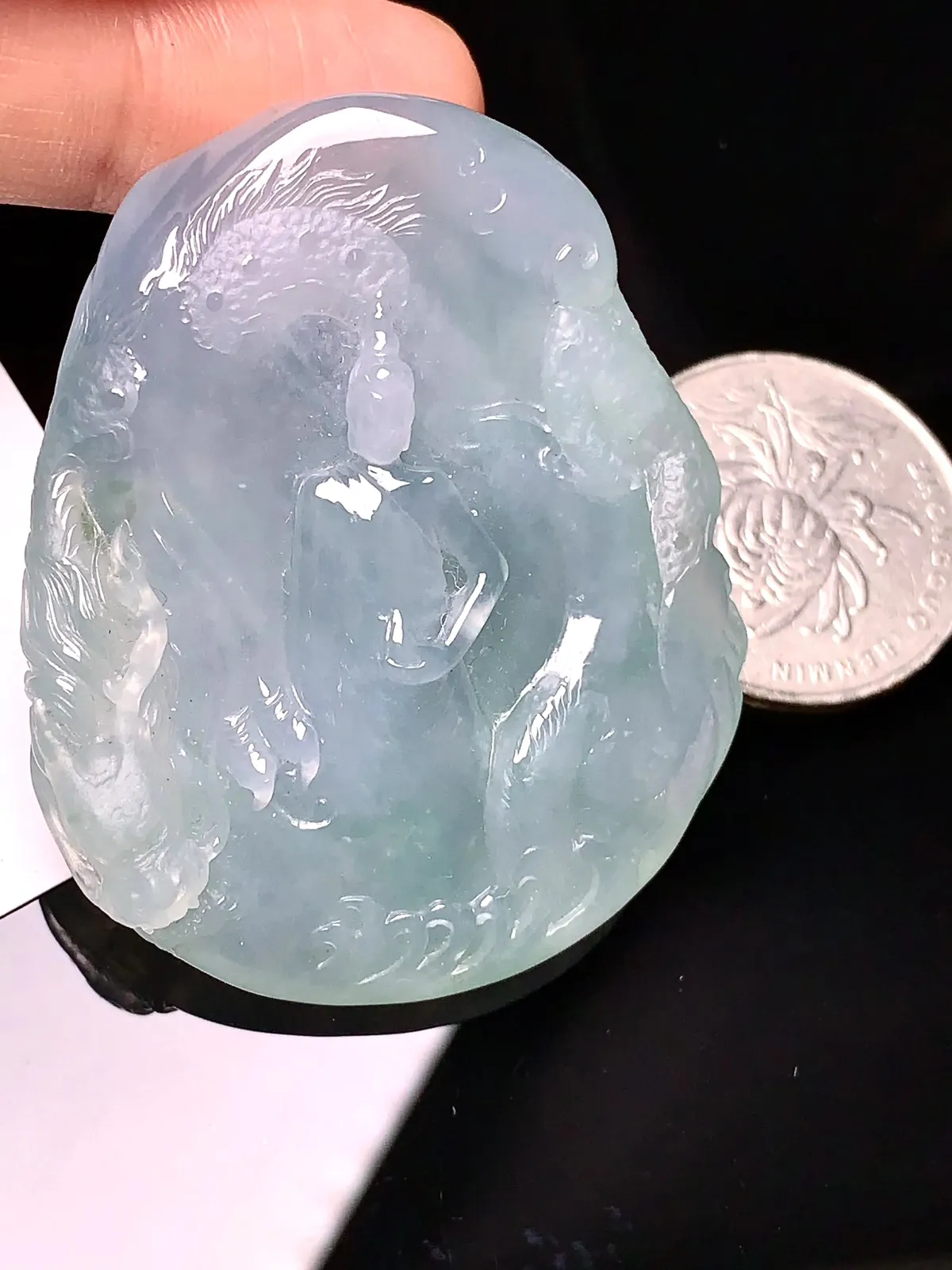 冰种乘龙无相观音吊坠 玉质细腻 色泽艳丽 整体尺寸50.5*41.3*10.8