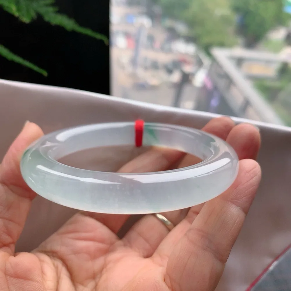 圆条玻璃种阳绿 无瑕 尺寸:55.5/10.8/11.4 刚性十足 高品质️️