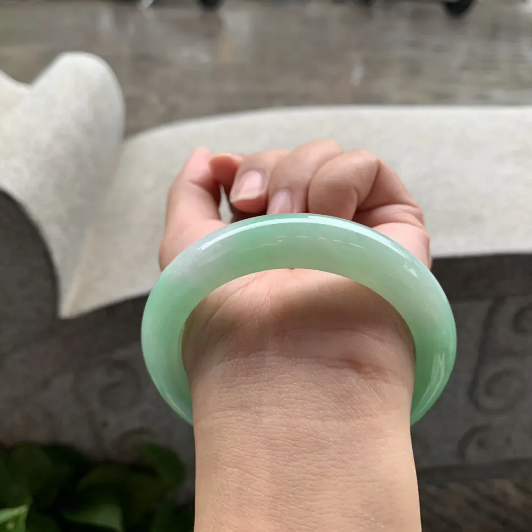 圈口  55-11.2-9.3【果阳绿正圈手镯】正圈55 56可戴