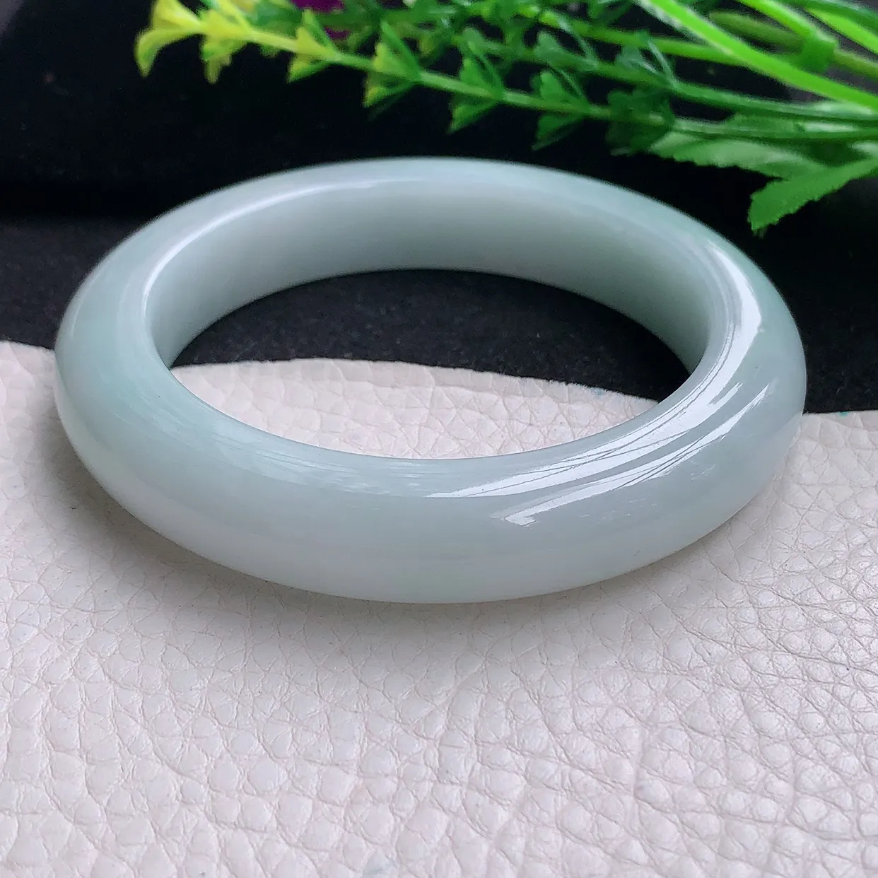 hy自然光58*12.5*10.8平安镯 天然缅甸翡翠a货清新厚装宽边玉镯子 玉手环