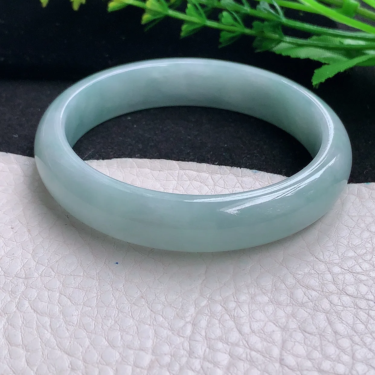 js自然光59*13*4.6平安镯 天然缅甸翡翠a货清爽宽边玉镯子 玉手环