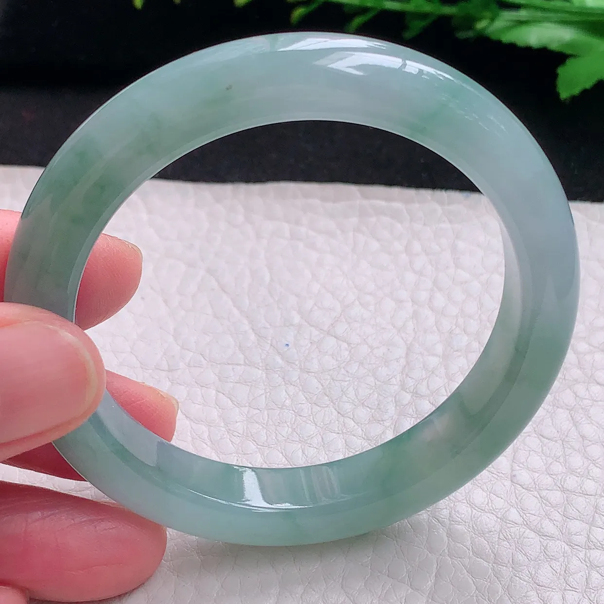 yh小圈口52.6*10*8.5平安镯 天然缅甸翡翠a货冰飘花清秀宽边玉镯子 玉手环