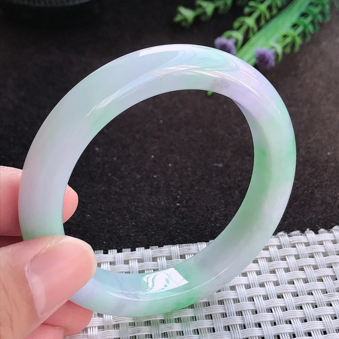 自然光54.5/12/8.9老坑精美温润春带彩手镯宽边翡翠玉镯美人镯