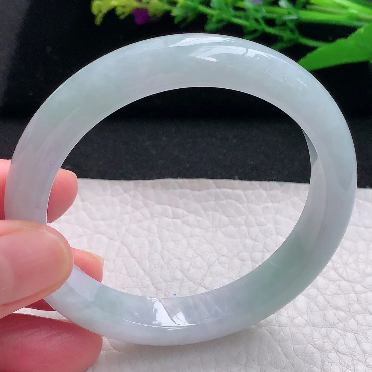 n自然光56.5*11.5*7.8平安镯 天然缅甸翡翠a货清新宽边玉镯子 玉手环