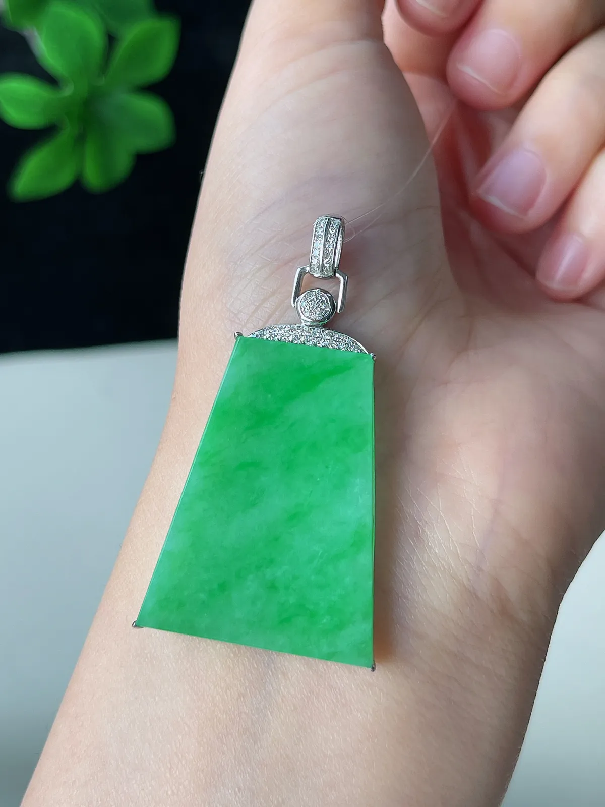 翡翠冰糯种绿色无事牌