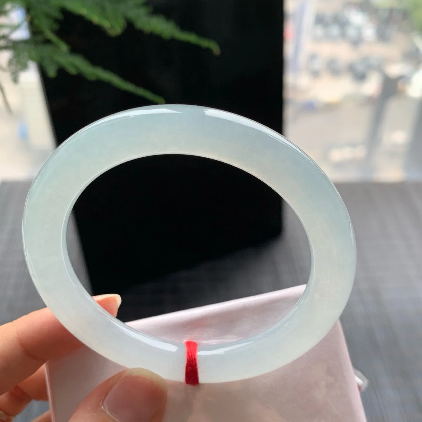 圆条高冰绿 无瑕 尺寸:53.3/8.7 冰润