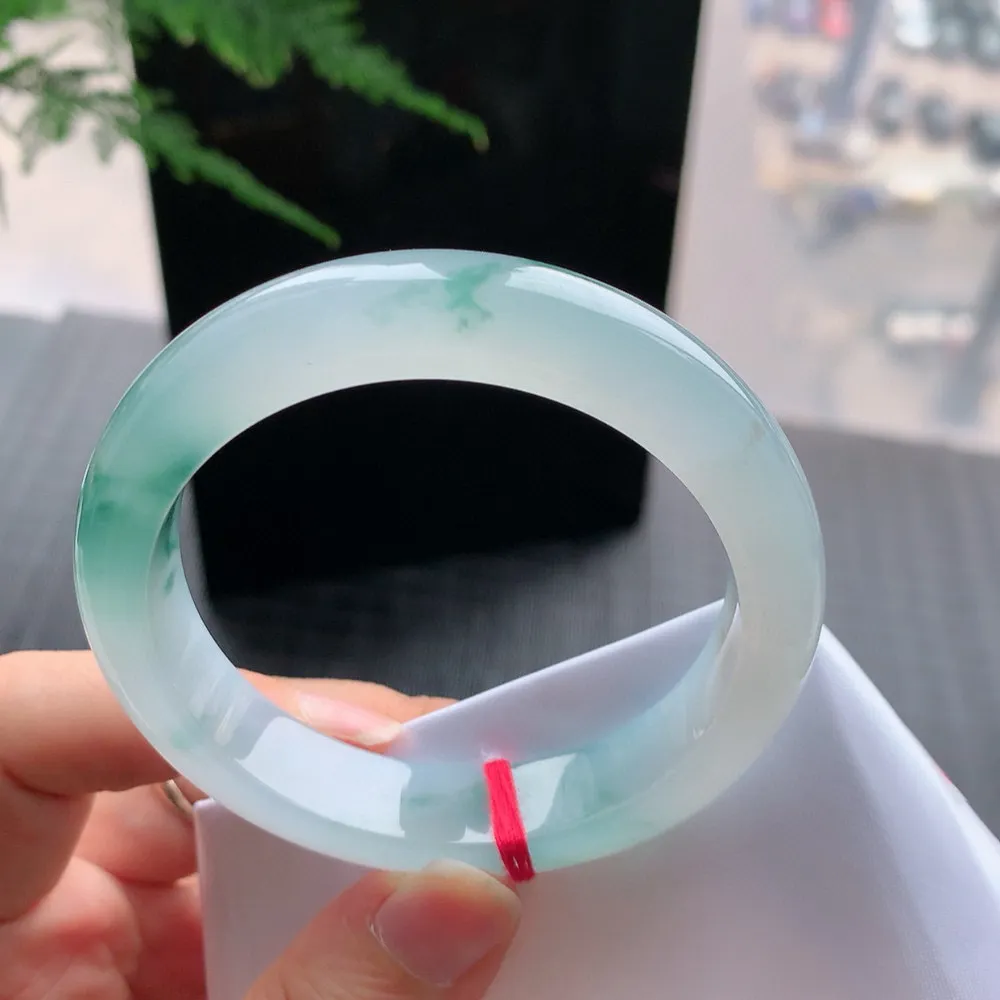 正圈高冰飘花 无瑕 尺寸:55.7/12.3/8.5 花美 起胶感🥰🥰