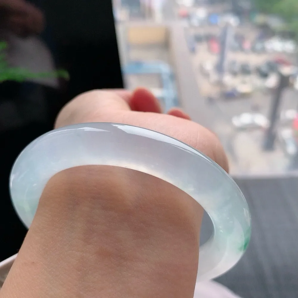 圆条玻璃种阳绿 无瑕 尺寸:55.5/10.8/11.4 刚性十足 高品质️️