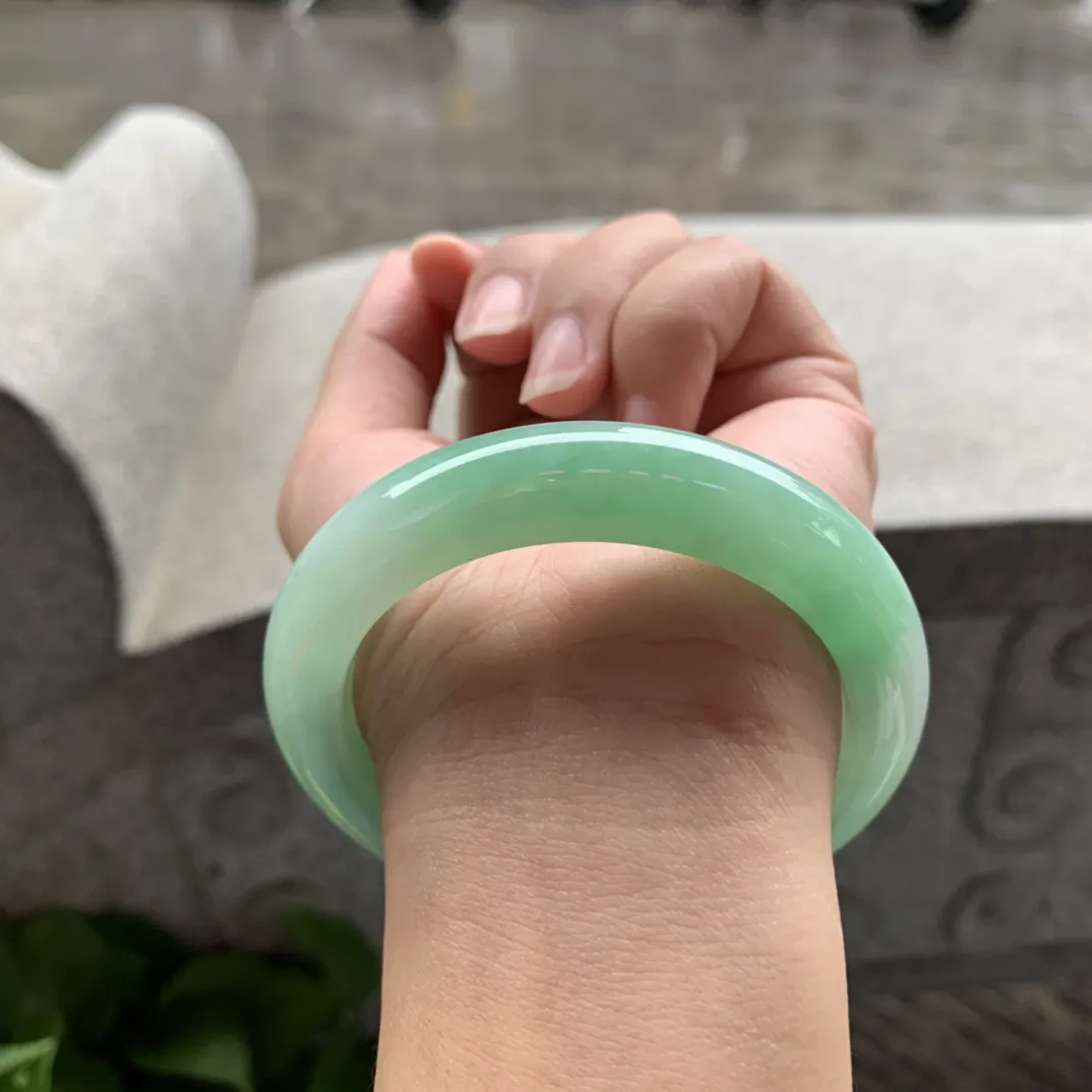 圈口  55-11.2-9.3【果阳绿正圈手镯】正圈55 56可戴