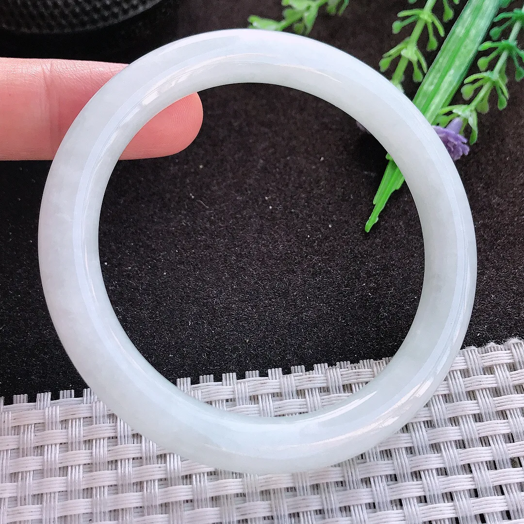 自然光56.8/8.3/8.9老坑秀气冰润圆条手镯翡翠玉镯美人镯