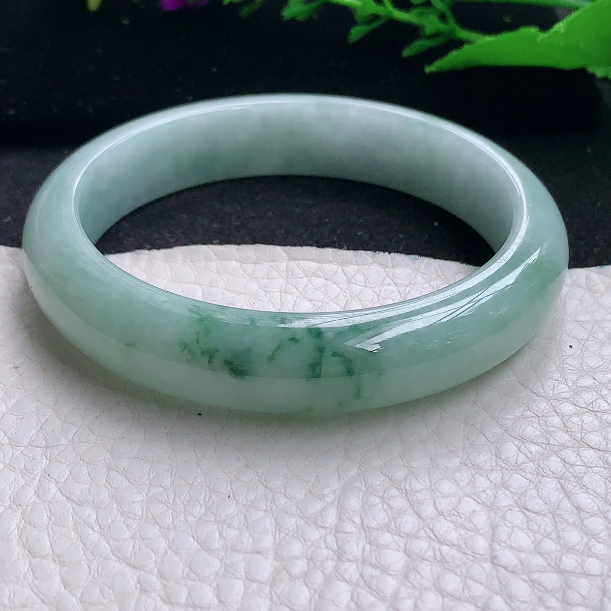 yw5自然光58*12.8*8平安镯 天然缅甸翡翠a货飘花宽边玉镯子 玉手环
