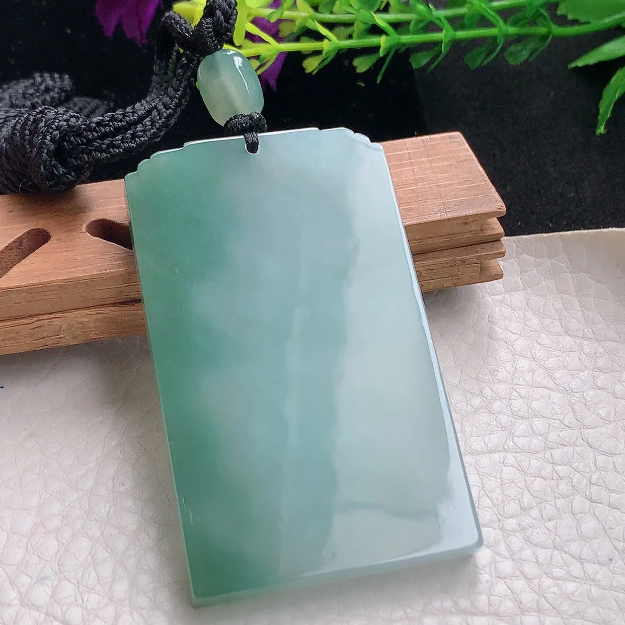 yl自然光65*47.8*6天然缅甸翡翠怀古款平安无事牌玉吊坠 玉挂件