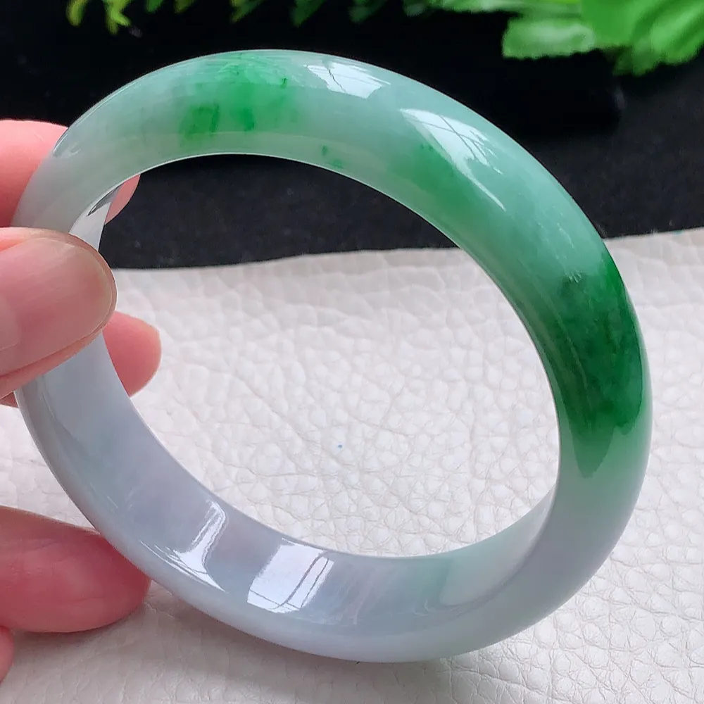 ll自然光59.5*15.2*8轮胎镯 天然缅甸翡翠a货辣绿宽边玉镯子 玉手环