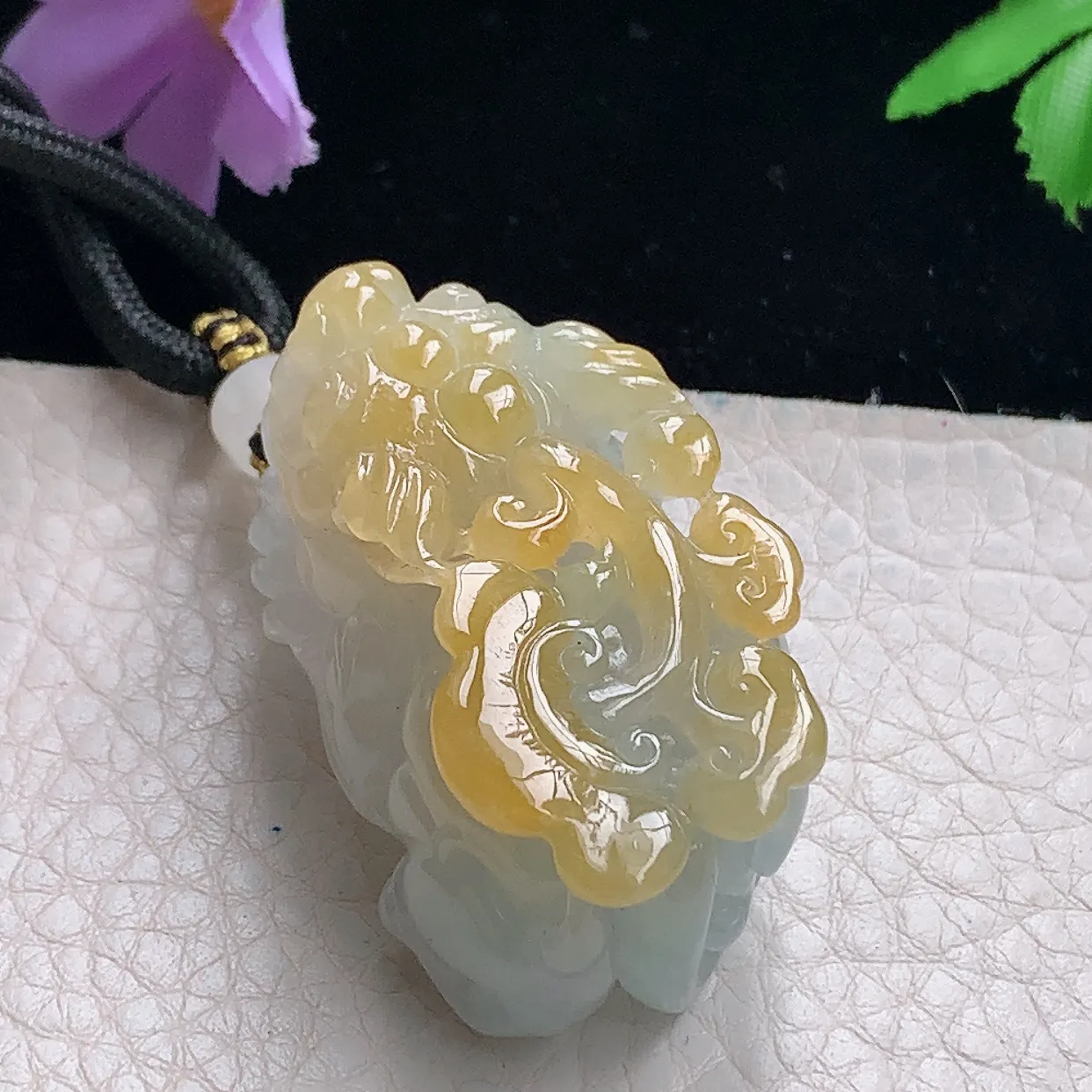 yl自然光43*25*19天然缅甸翡翠冰双彩招财貔貅 玉皮休玉吊坠 玉挂件