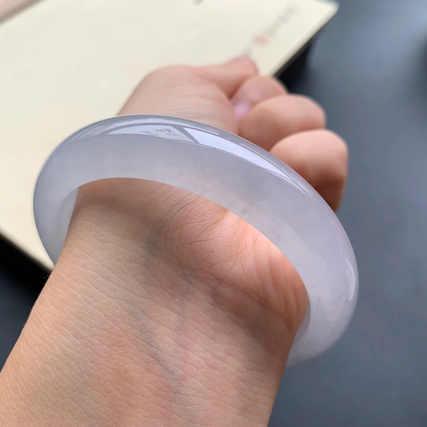 55.8圈口冰种正圈手镯 尺寸：55.8-12.8-7.8，无纹裂，冰透水润，胶感十足