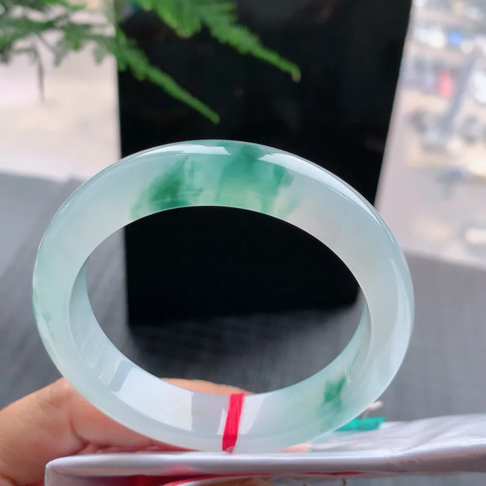 正圈高冰飘花 无瑕 尺寸:55.7/12.3/8.5 花美 起胶感🥰🥰