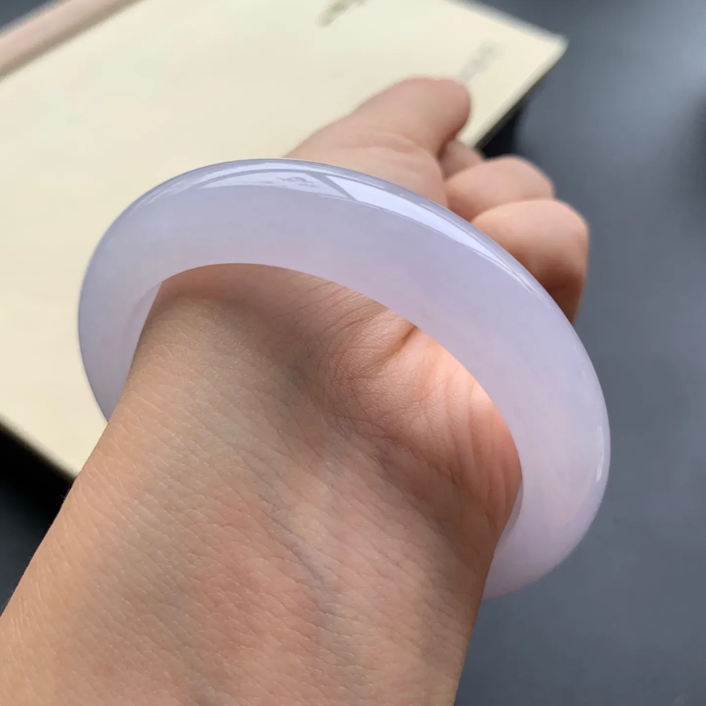 53.3圈口冰种正圈手镯 尺寸：53.3-12.3-8.8，无纹裂，水润光滑，胶感十足