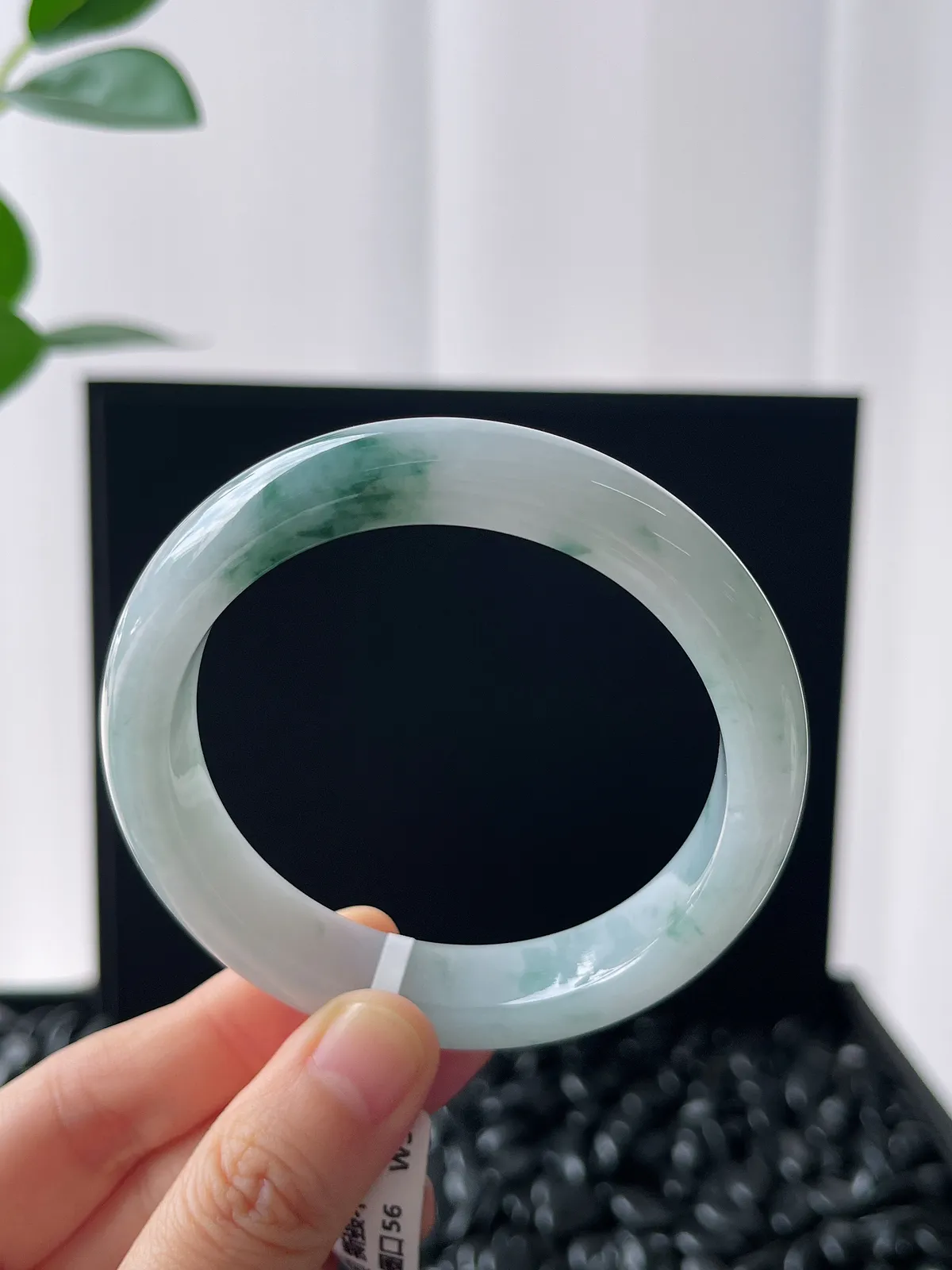 正圈56圈口，翡翠糯化种飘花手镯