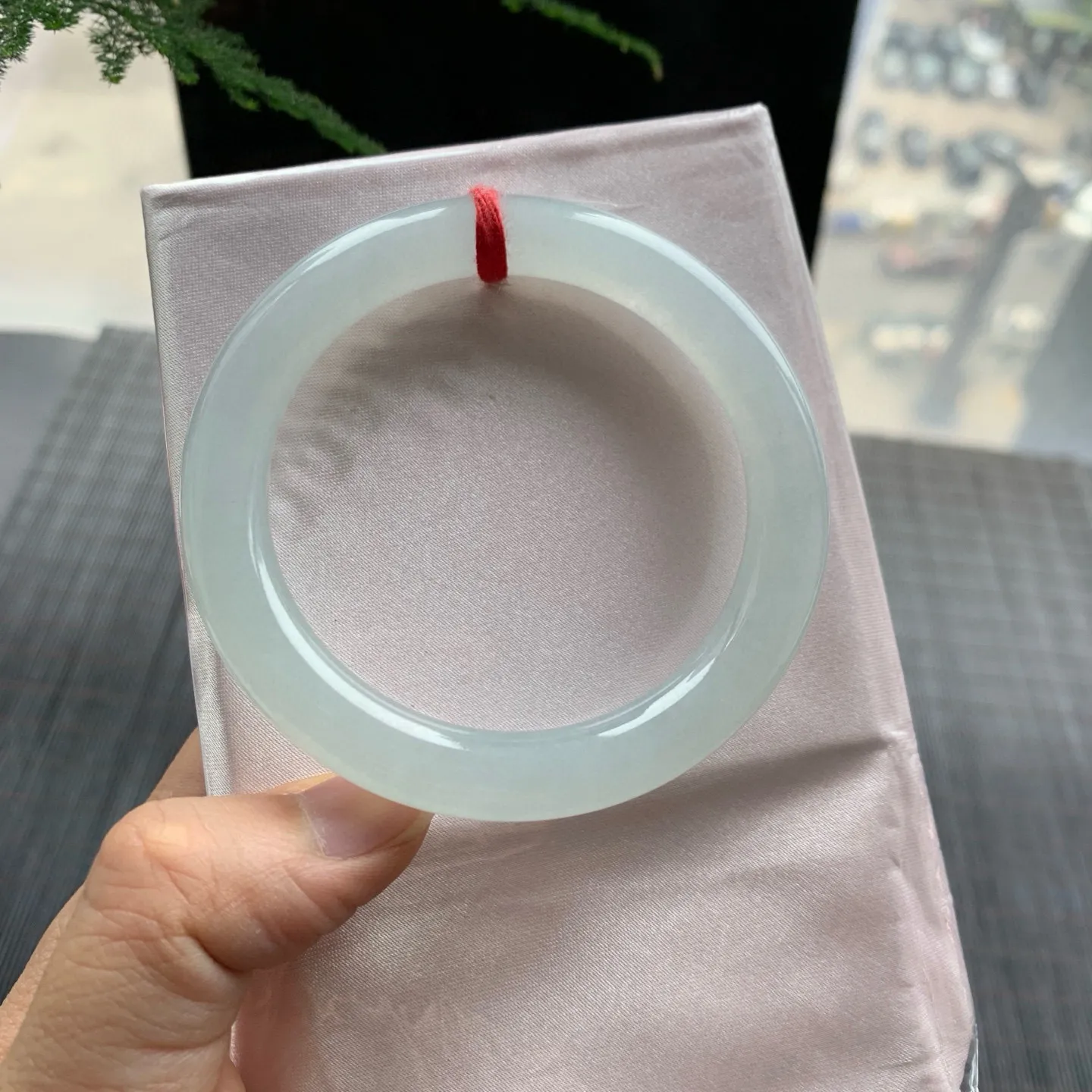 圆条高冰绿 无瑕 尺寸:53.3/8.7 冰润