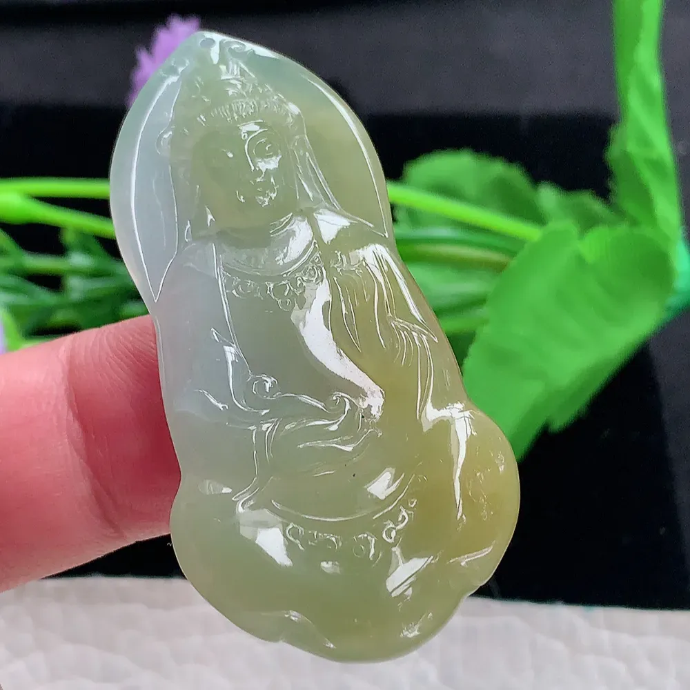 lz自然光54.3*27.8*5.8天然缅甸翡翠冰黄随形观音 玉观音玉吊坠 玉挂件