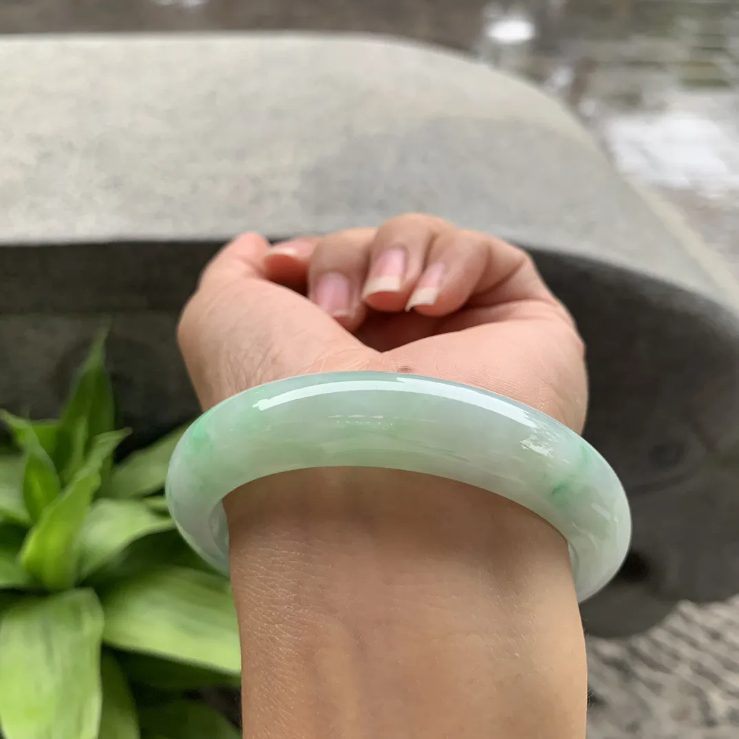 大圈口58-12.9-8.9 【飘绿正圈手镯】正圈58 59可戴