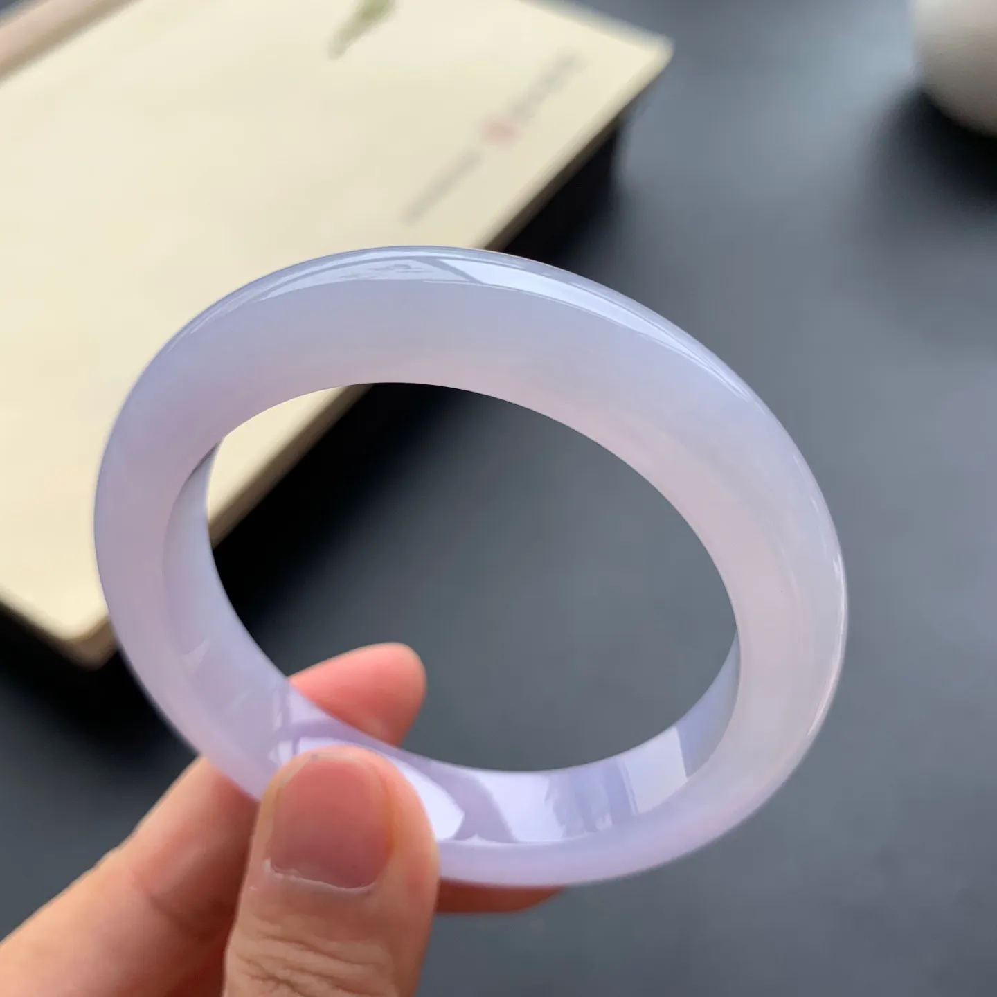 51.5圈口冰紫正圈手镯 尺寸：51.5-11.5-8.5，无纹裂，水润起胶，优美迷人