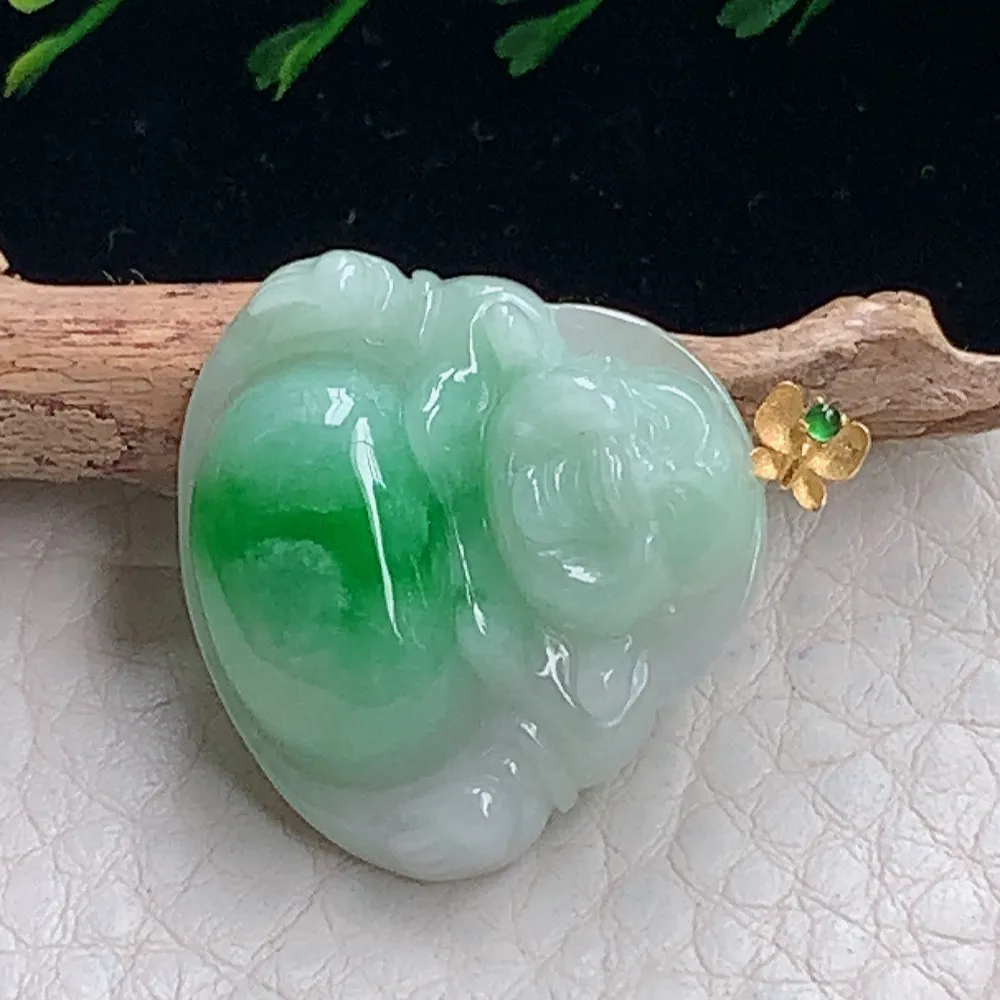 axm自然光23*28*6.8天然缅甸翡翠a货飘阳绿佛公 弥勒佛玉坠 玉挂件