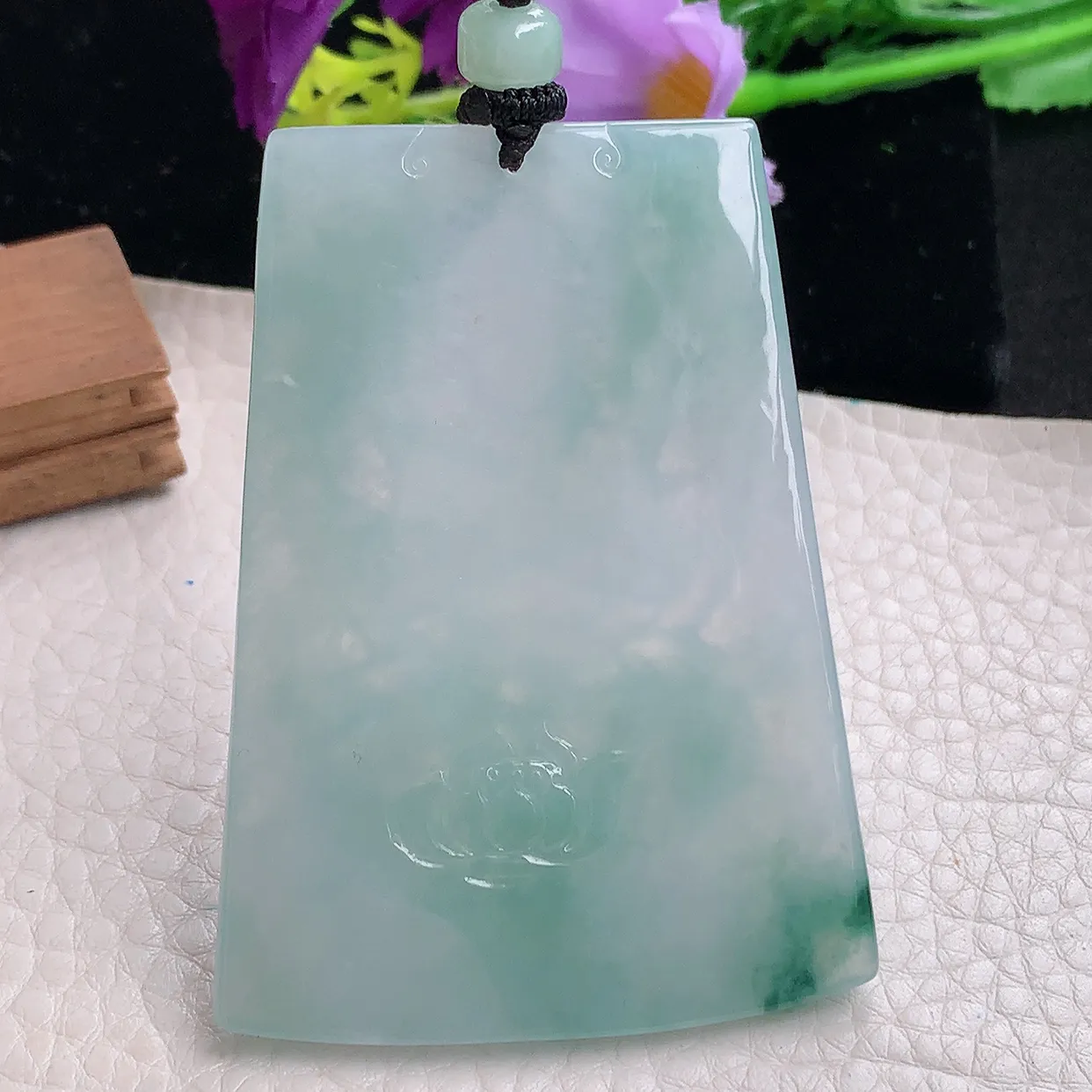 yl自然光65*48*6.3天然缅甸翡翠冰飘花千手观音 玉观音玉吊坠 玉挂件