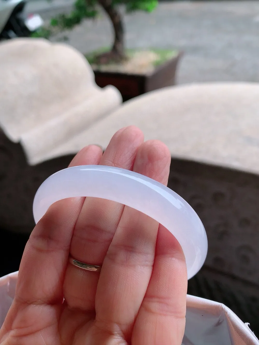 贵妃高冰白月光 无瑕 尺寸:54.4/47.3/12.5/7.1 种水好