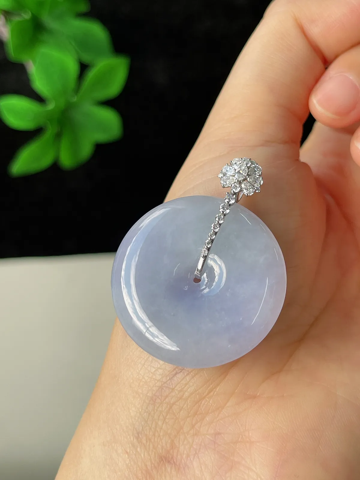 翡翠糯化种紫罗兰平安扣