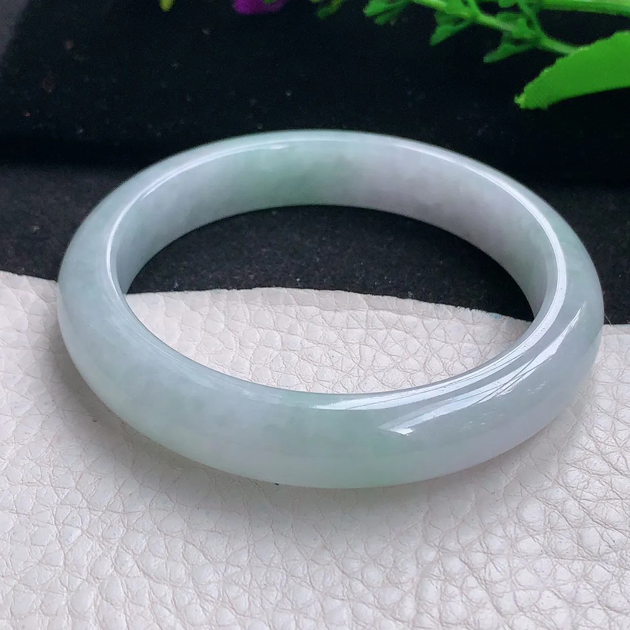 n自然光56.5*11.5*7.8平安镯 天然缅甸翡翠a货清新宽边玉镯子 玉手环