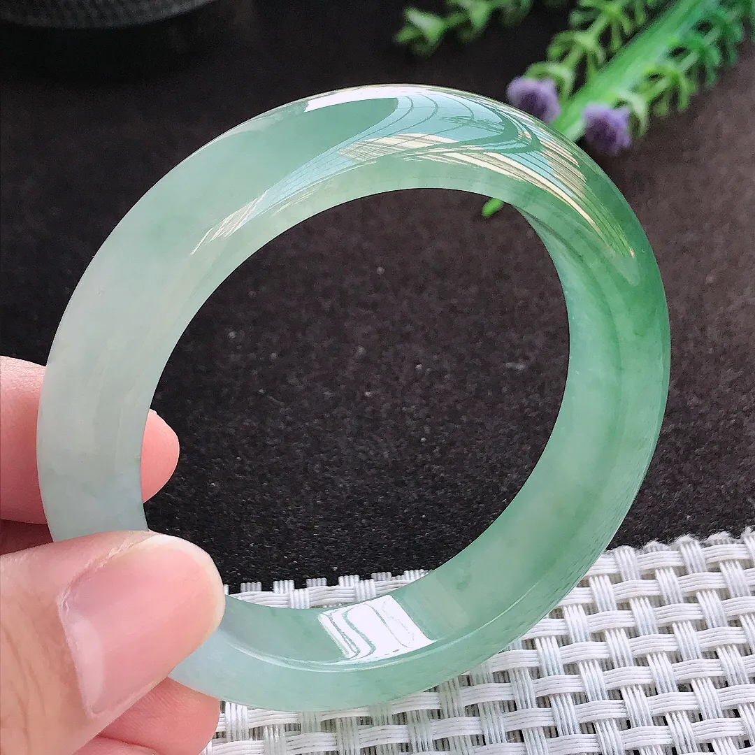 自然光53.5/12.6/8.8老坑冰胶果冻半山水冰油绿手镯宽边翡翠玉镯美人镯