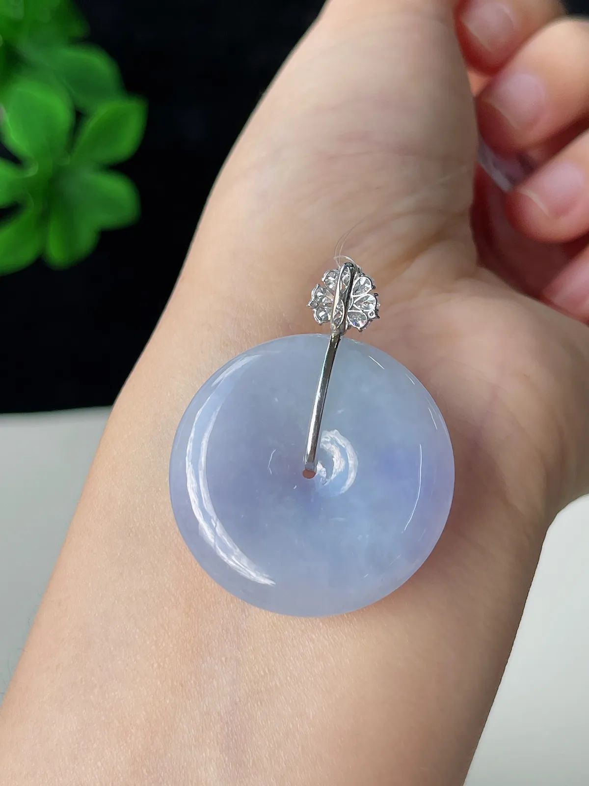 翡翠糯化种紫罗兰平安扣