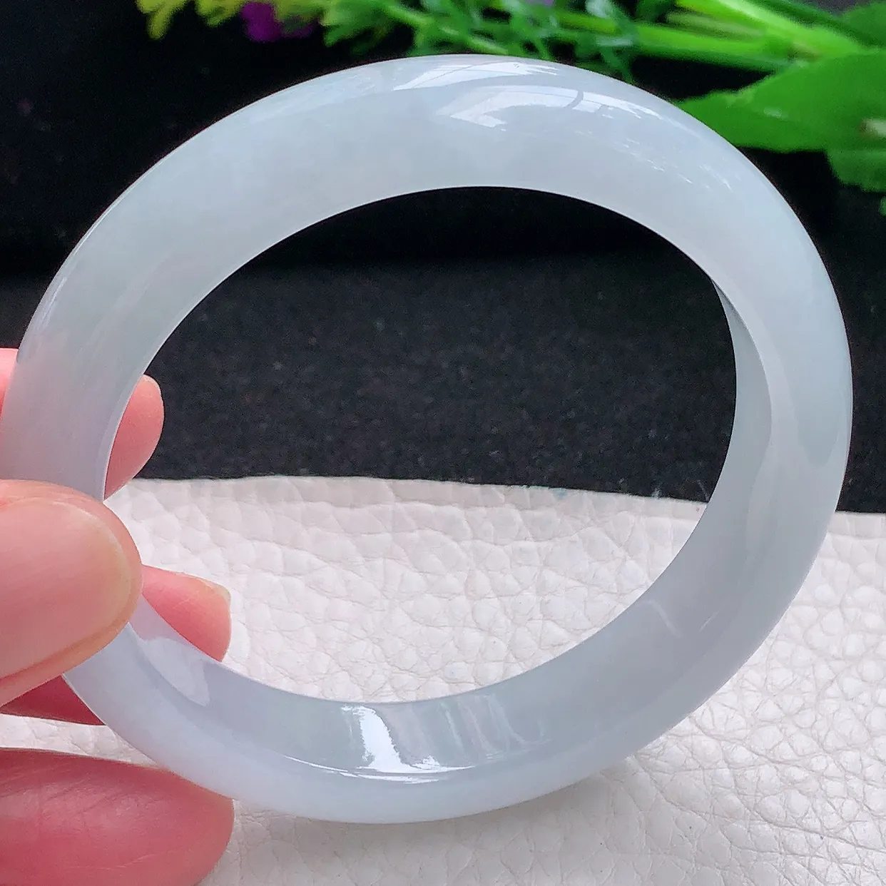 r自然光56.5*12.3*8.3平安镯 天然缅甸翡翠a货冰胶白月光宽边玉镯子 玉手环