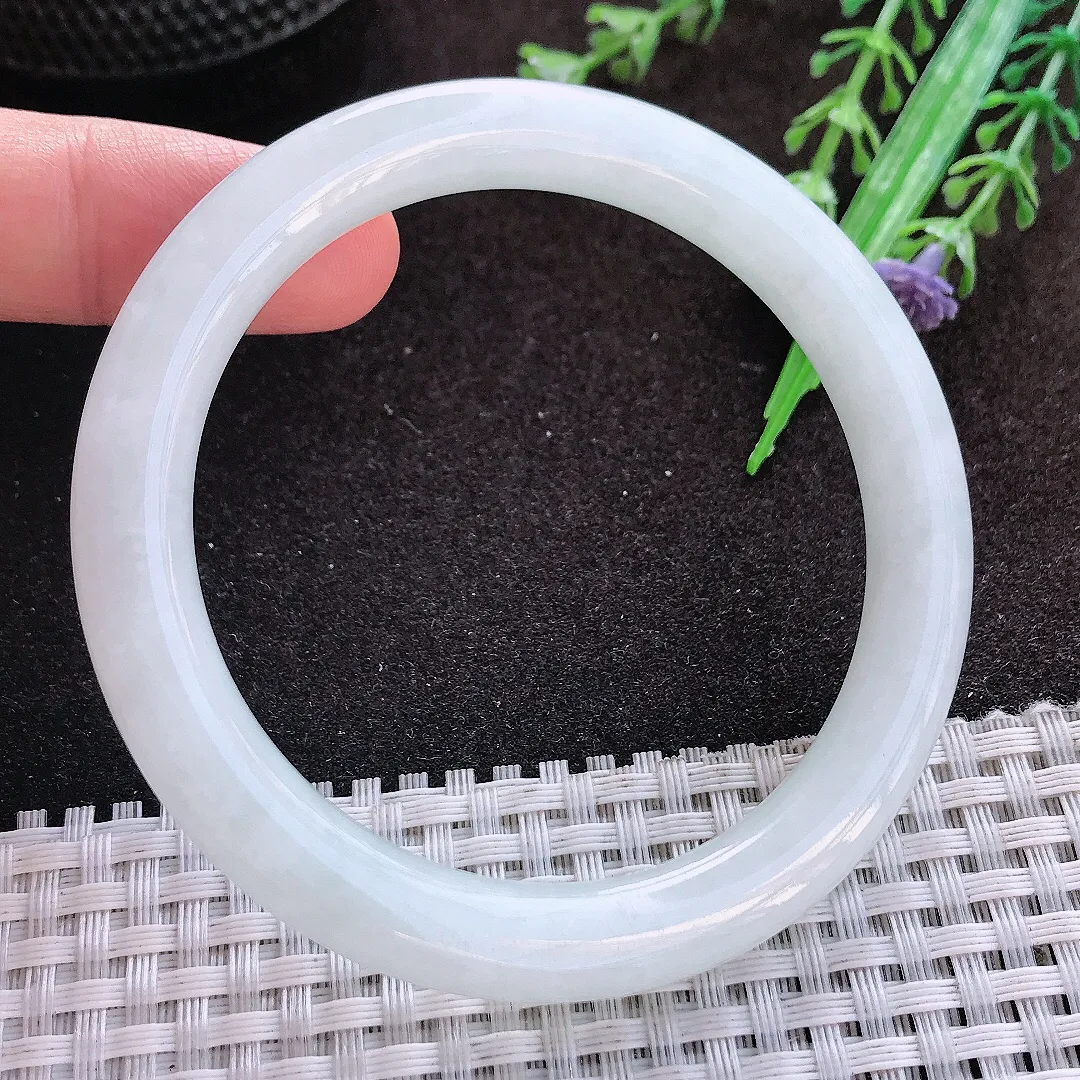 自然光56.8/8.3/8.9老坑秀气冰润圆条手镯翡翠玉镯美人镯