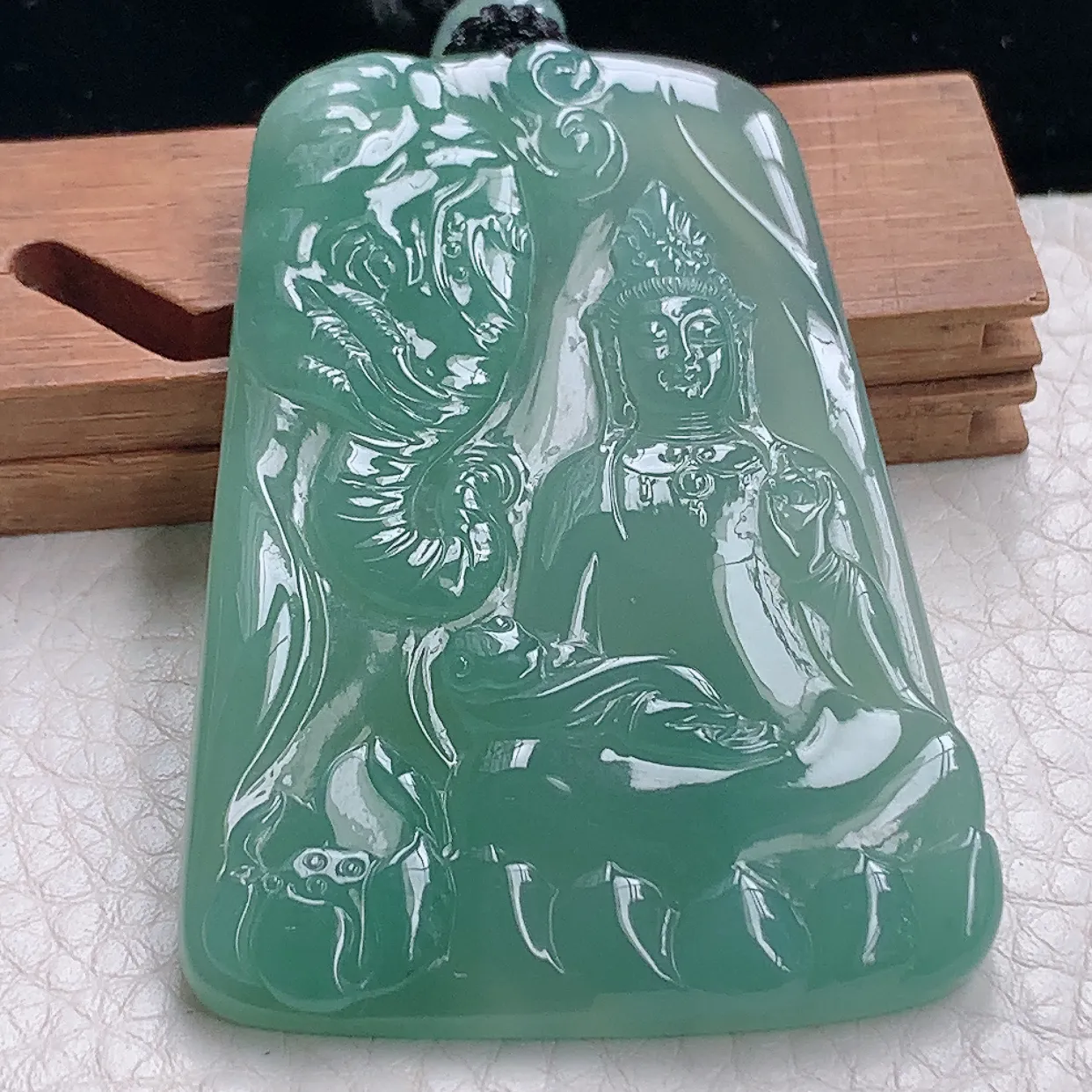 lz自然光63*43.6*5.7天然缅甸翡翠冰晴普贤菩萨 玉观音玉吊坠 玉挂件