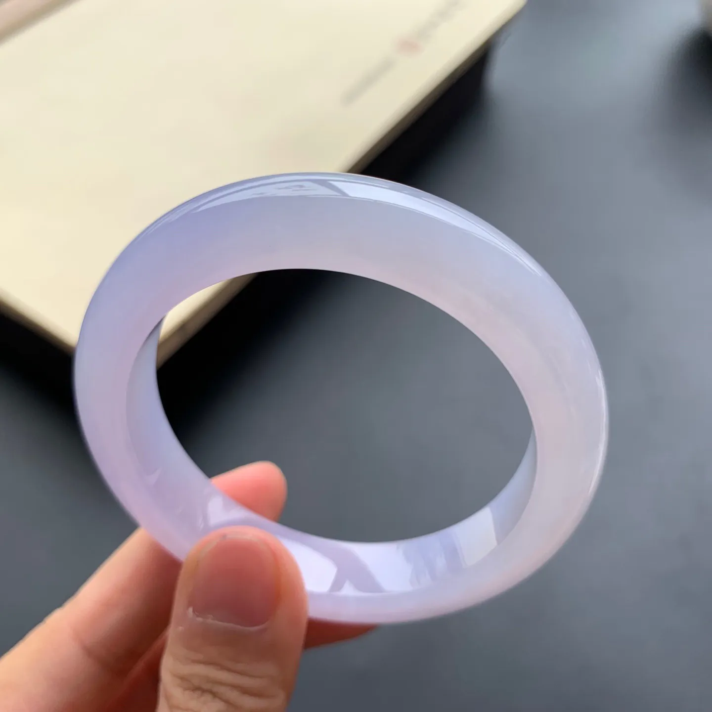 51.5圈口冰紫正圈手镯 尺寸：51.5-11.5-8.5，无纹裂，水润起胶，优美迷人