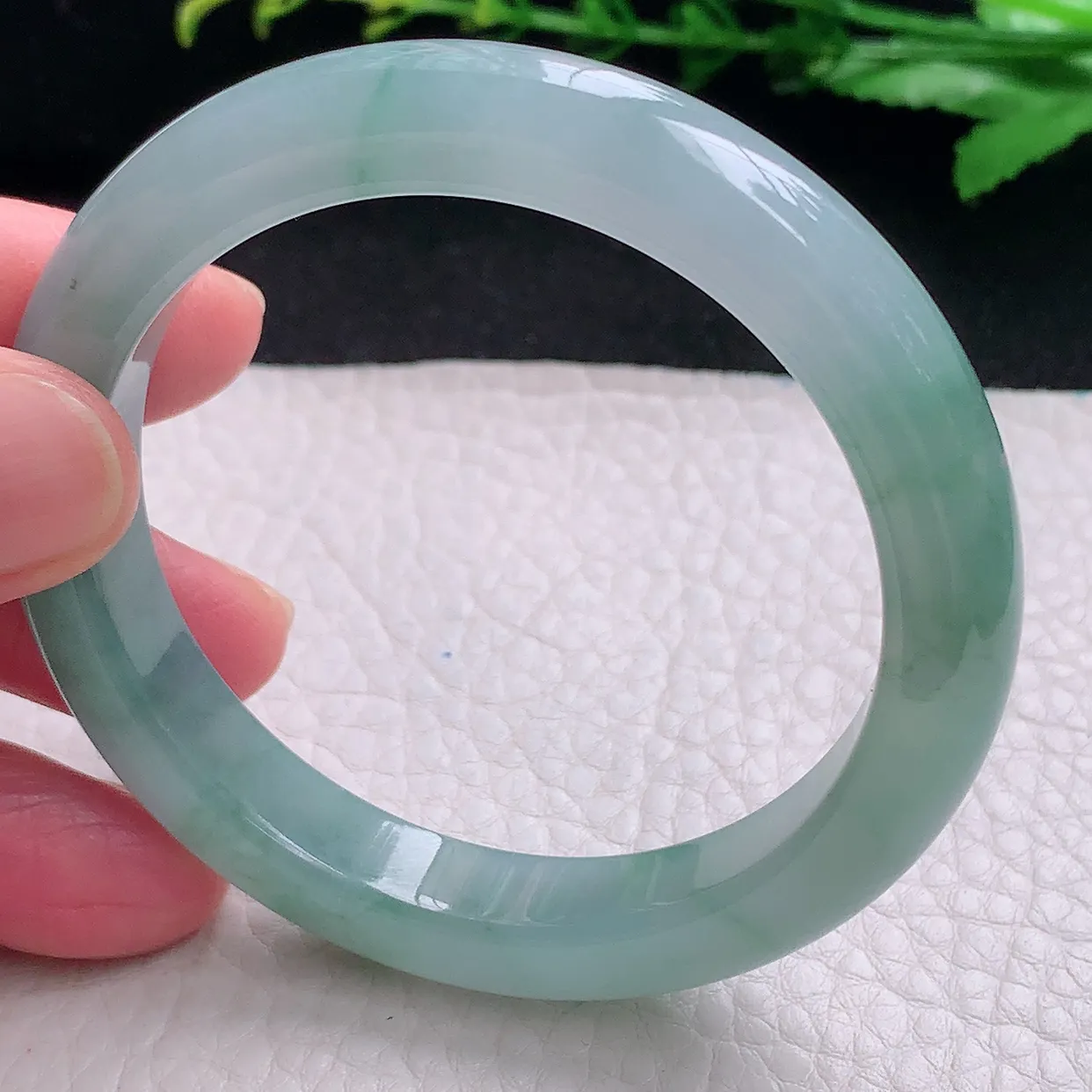 yh小圈口52.6*10*8.5平安镯 天然缅甸翡翠a货冰飘花清秀宽边玉镯子 玉手环